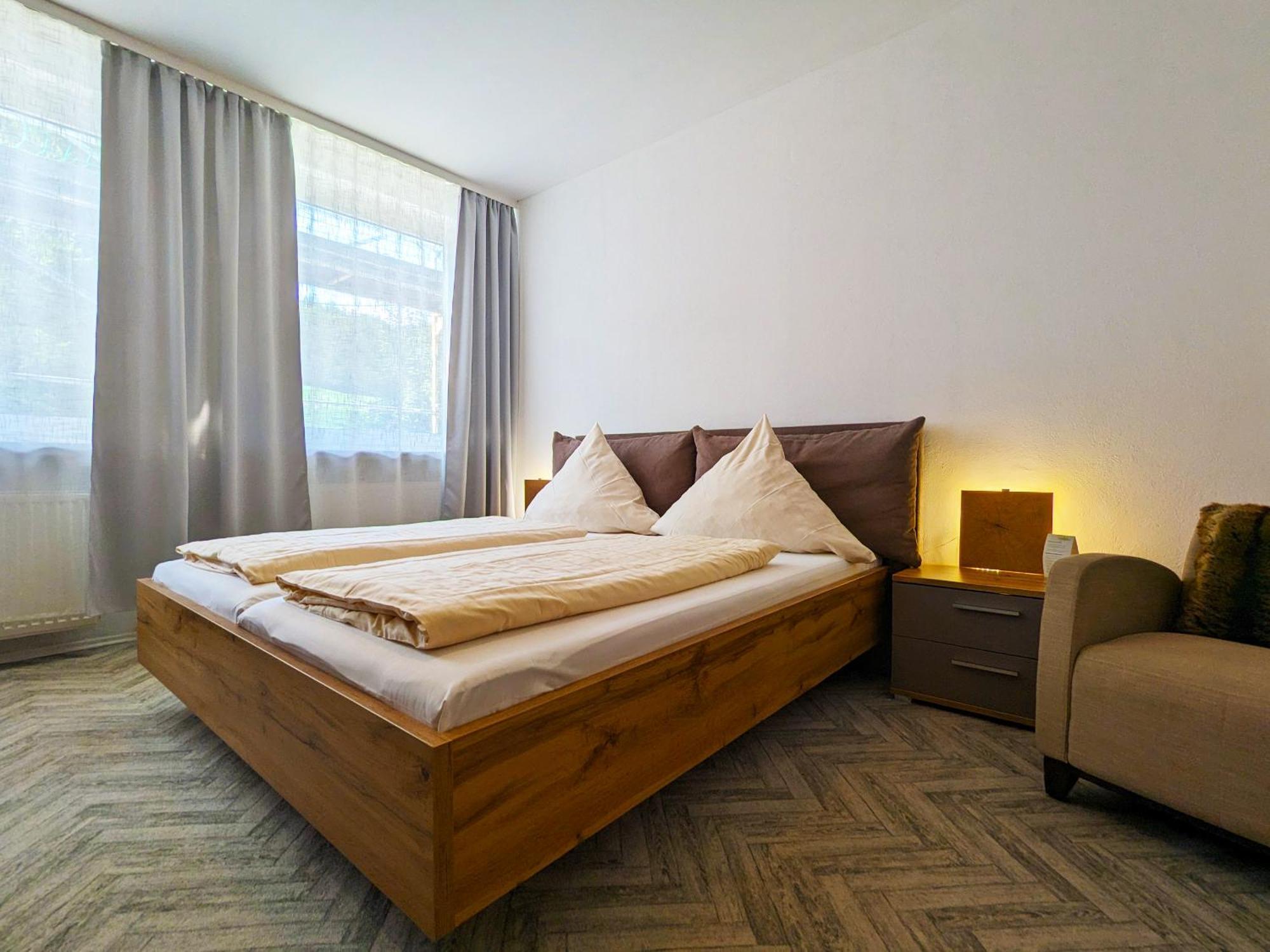 Hotel Berghof Wasserkuppe & Gaestehaus Fuldaquelle Gersfeld Phòng bức ảnh