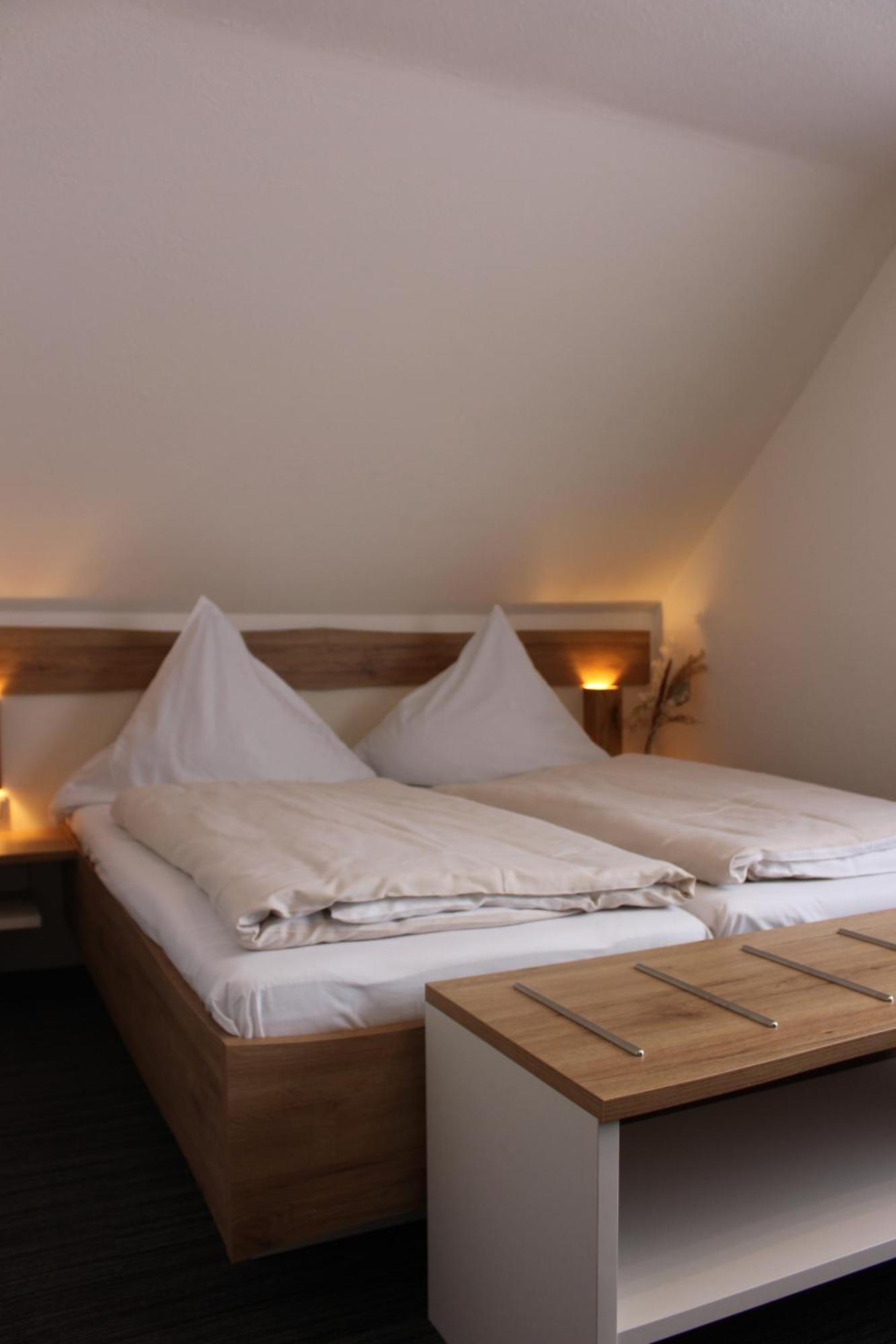 Hotel Berghof Wasserkuppe & Gaestehaus Fuldaquelle Gersfeld Ngoại thất bức ảnh