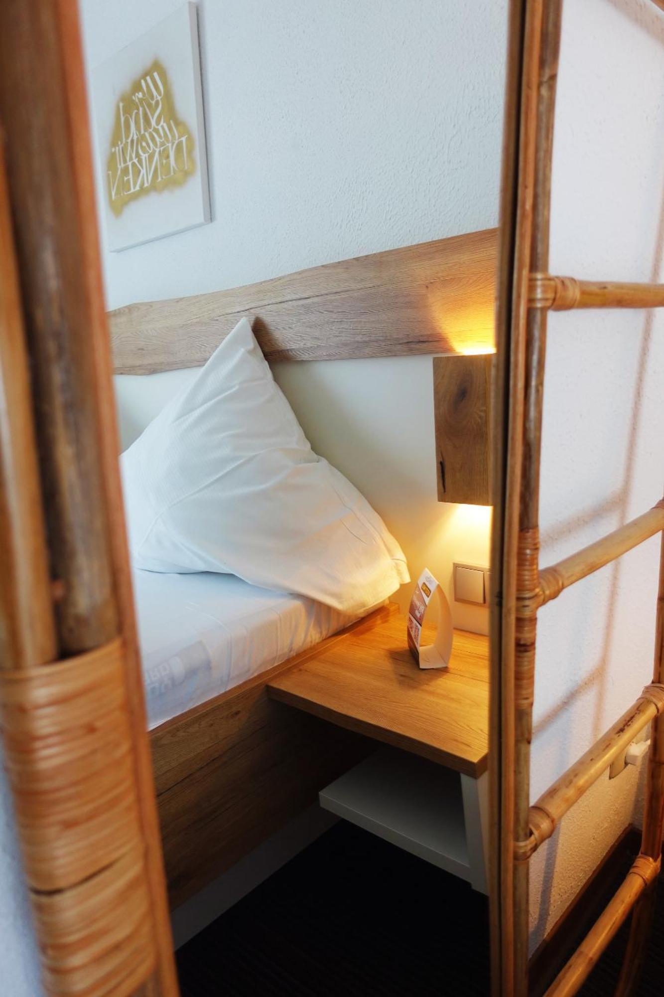 Hotel Berghof Wasserkuppe & Gaestehaus Fuldaquelle Gersfeld Phòng bức ảnh