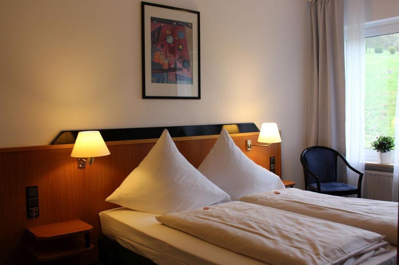 Hotel Berghof Wasserkuppe & Gaestehaus Fuldaquelle Gersfeld Phòng bức ảnh